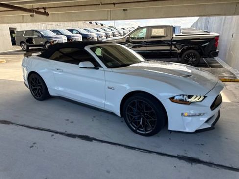 Used 2019 Ford Mustang GT Premium w/ Equipment Group 401A RWD image 14