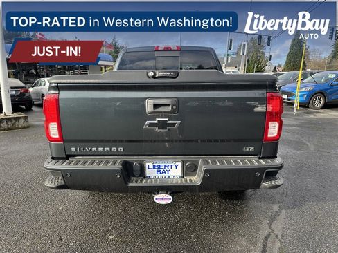 Used 2017 Chevrolet Silverado 1500 LTZ Z71 w/ LTZ Plus Package image 6