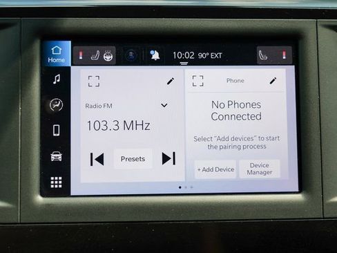 Used 2023 Chrysler Voyager LX image 47