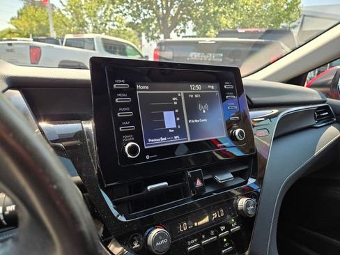 Used 2023 Toyota Camry SE FWD image 16