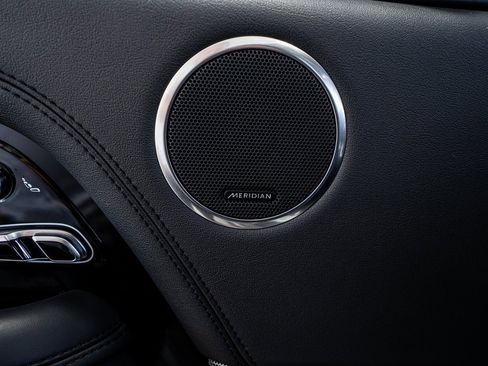 Used 2019 Land Rover Range Rover Supercharged image 31