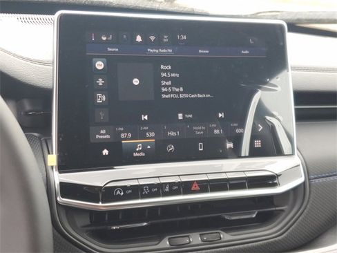 New 2026 Jeep Compass Latitude image 22