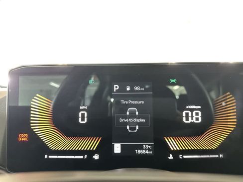 Used 2025 Kia K4 FWD image 15