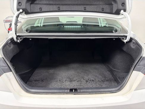 Used 2025 Toyota Camry LE image 18