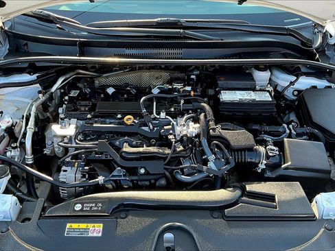 Used 2025 Toyota Corolla SE FWD image 32