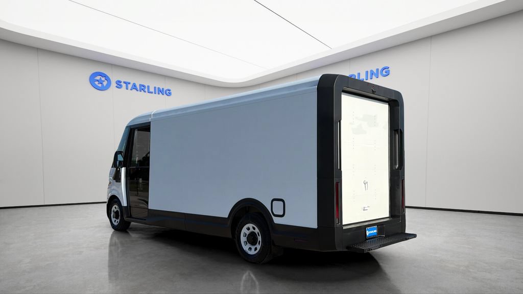 Used 2024 Chevrolet Brightdrop 600 w/ Commercial Equipment Package AWD/4WD image 6