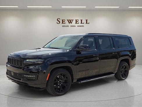 Used 2024 Jeep Wagoneer L Series II image 1