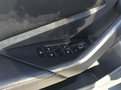 Certified 2024 Volkswagen Jetta Sport image 13