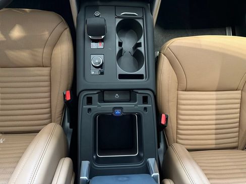New 2026 Land Rover Discovery Dynamic SE AWD/4WD image 29