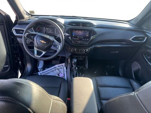 Used 2022 Chevrolet TrailBlazer ACTIV w/ Technology Package image 12