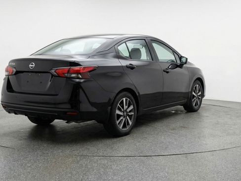 Used 2025 Nissan Versa SV FWD image 9