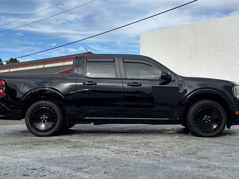 Used 2025 Ford Maverick Lobo image 3
