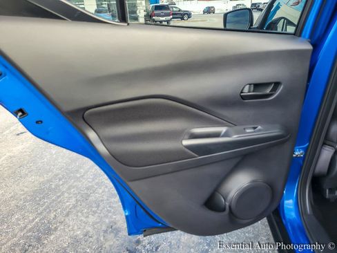 Used 2023 Nissan Kicks S image 19