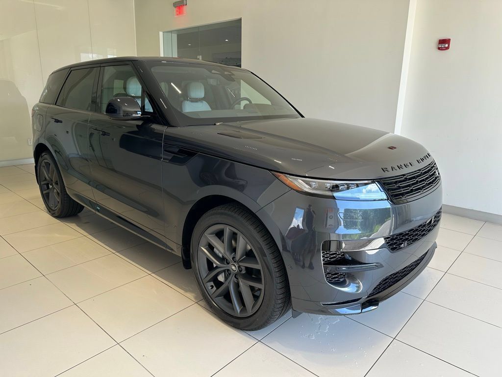 New 2025 Land Rover Range Rover Sport Dynamic SE AWD/4WD image 6