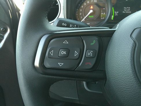 Used 2025 Jeep Wrangler Unlimited Sport S 4xe AWD/4WD image 30