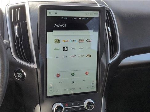 Used 2024 Ford Edge SEL image 12