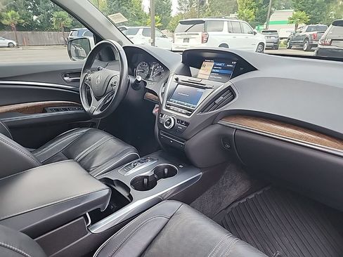 Used 2018 Acura MDX w/ Advance & Entertainment Pac AWD/4WD image 21