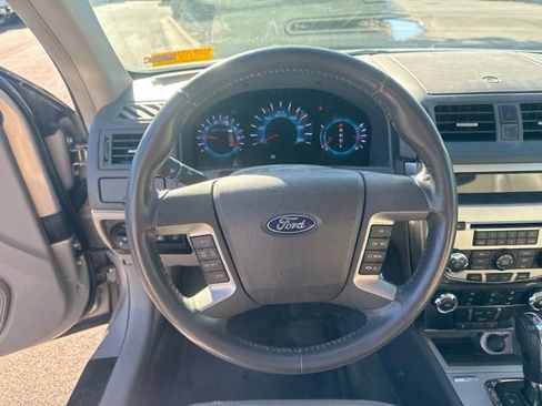 Used 2010 Ford Fusion SEL FWD image 15