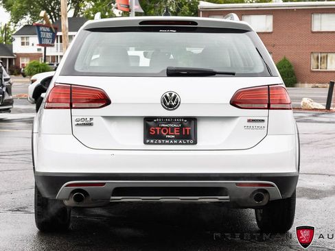 Used 2019 Volkswagen Golf Alltrack SE AWD/4WD image 16