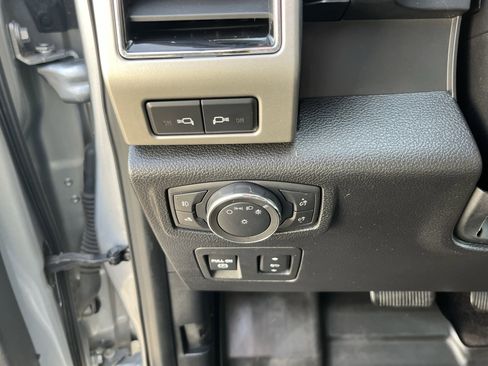 Used 2020 Ford F150 Lariat w/ Equipment Group 502A Luxury image 24