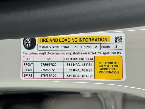 Used 2025 Rivian R1T Adventure AWD/4WD image 29