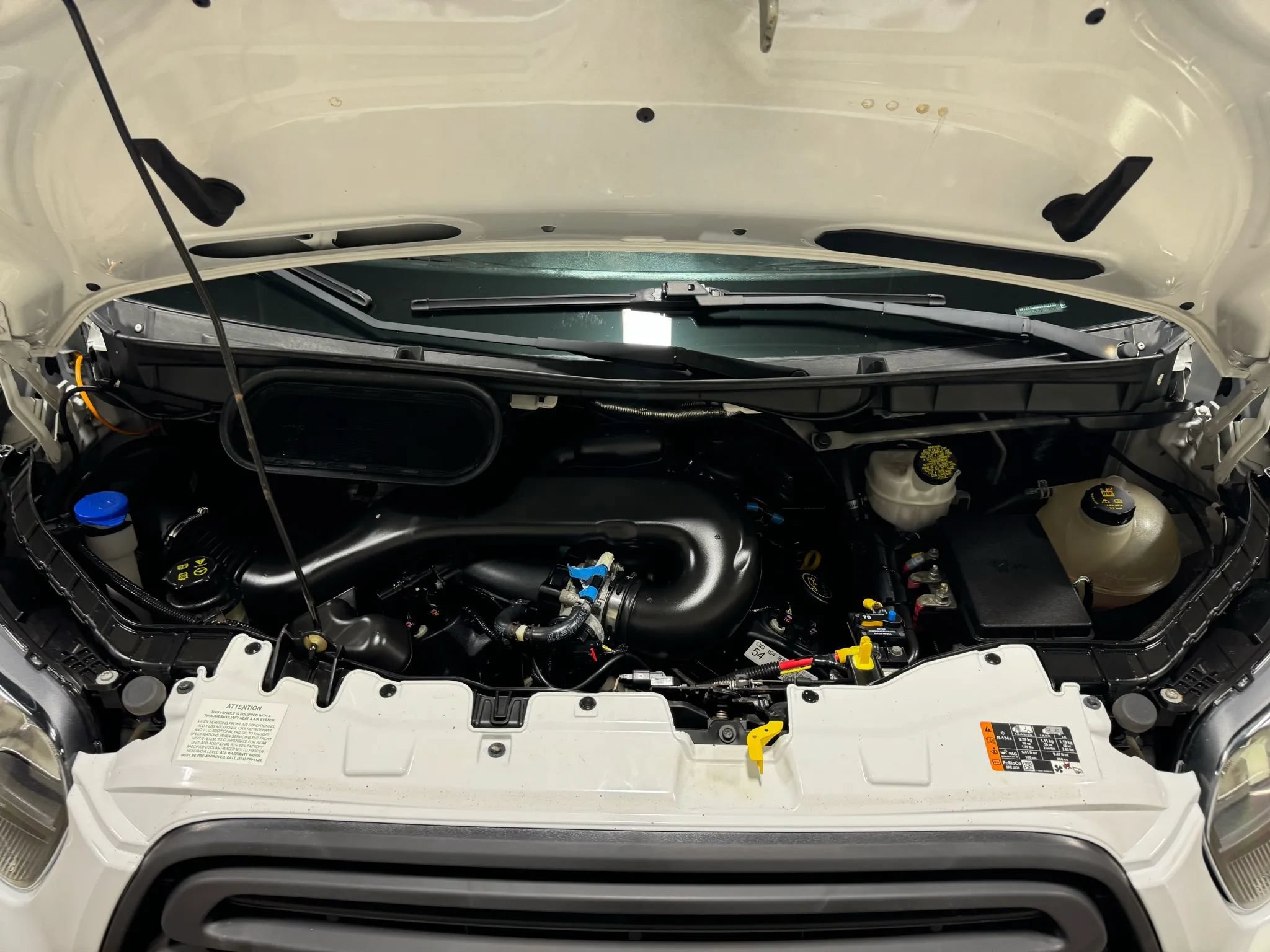 Used 2016 Ford Transit 150 130 Medium Roof RWD image 58