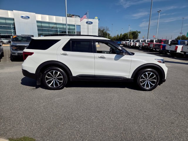 Used 2020 Ford Explorer ST AWD/4WD image 16