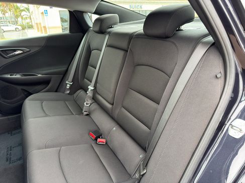 Used 2023 Chevrolet Malibu LT FWD image 7