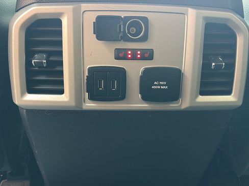 Used 2018 Ford F150 Lariat w/ Equipment Group 502A Luxury AWD/4WD image 7