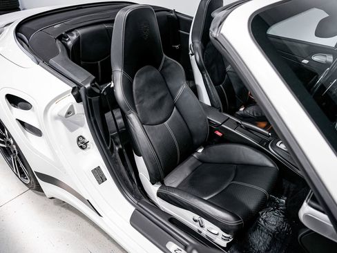 Used 2011 Porsche 911 Turbo S AWD/4WD image 29
