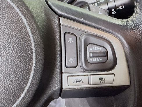 Used 2016 Subaru Outback 3.6R Limited image 15