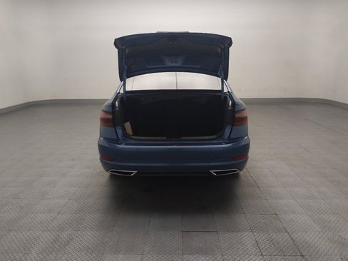 Used 2019 Volkswagen Jetta SEL Premium FWD image 29