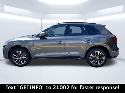 Used 2024 Audi Q5 2.0T Premium w/ Summer of Audi Package image 8
