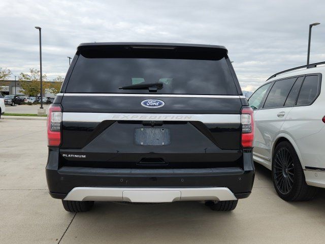 Used 2019 Ford Expedition Platinum AWD/4WD image 3