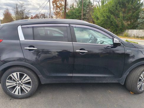 Used 2016 Kia Sportage EX w/ EX Premium Package image 2