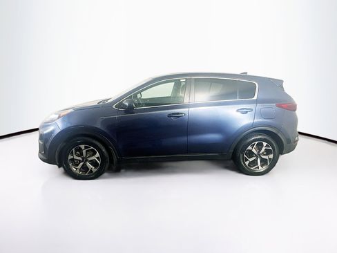 Used 2020 Kia Sportage LX image 4