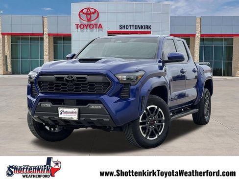 Used 2025 Toyota Tacoma TRD Sport RWD image 1