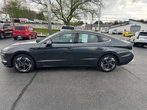 Used 2026 Hyundai Sonata SEL FWD image 5