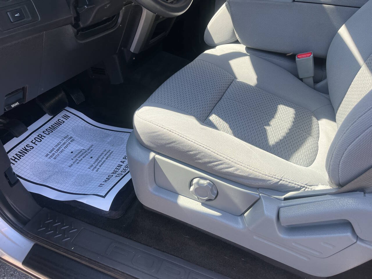 Used 2012 Ford F150 XLT AWD/4WD image 23