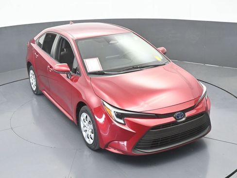 Used 2023 Toyota Corolla Hybrid Sedan image 52