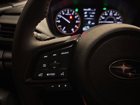 Used 2024 Subaru Crosstrek 2.5i Wilderness w/ Crosstrek Mirror Package AWD/4WD image 17