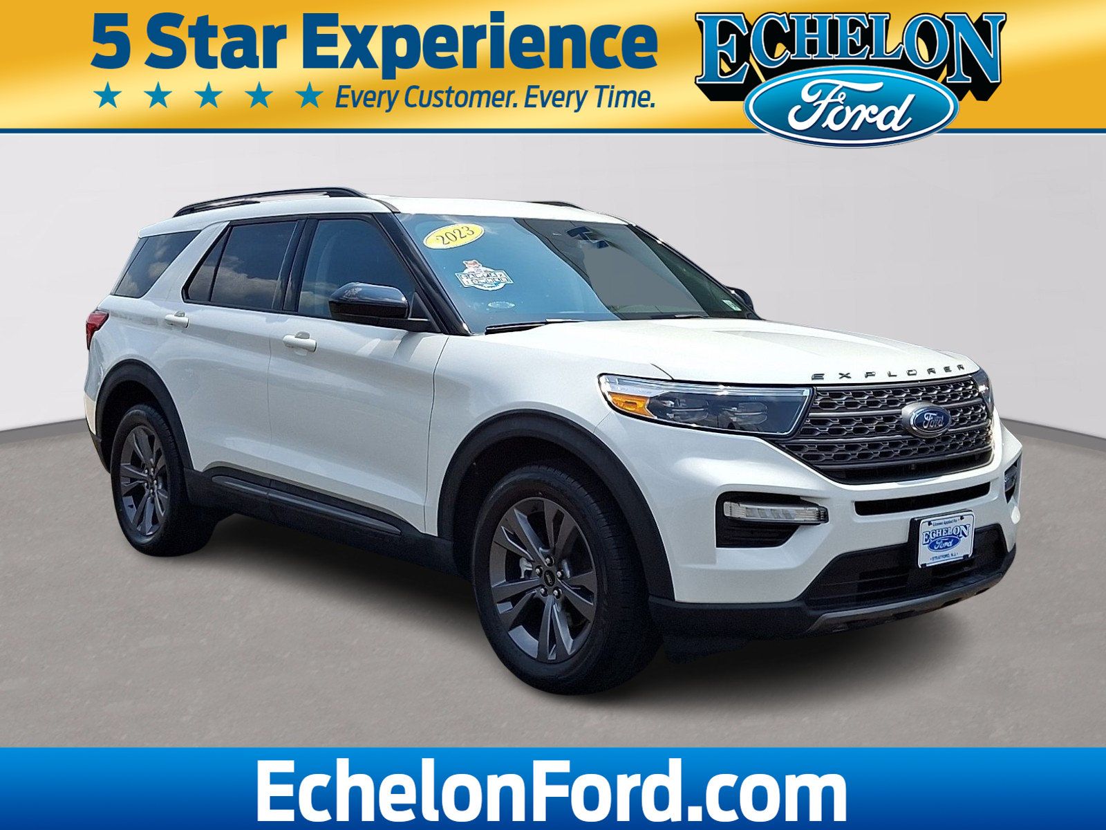 Certified 2023 Ford Explorer XLT w/ Equipment Group 202A AWD/4WD image 1