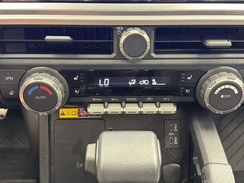 Used 2025 Toyota 4Runner TRD Sport Premium AWD/4WD image 23