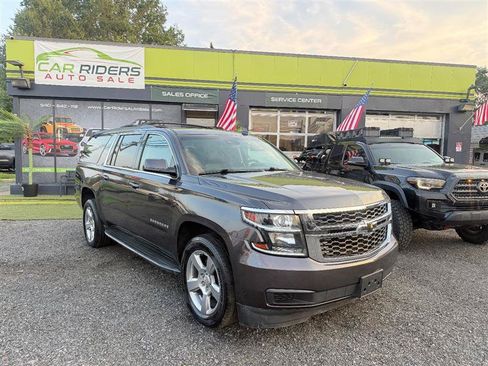 Used 2016 Chevrolet Suburban LT AWD/4WD image 3