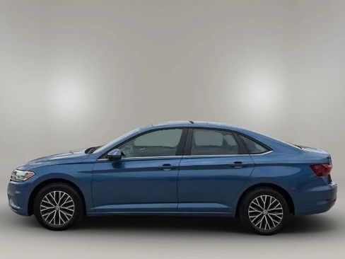 Used 2021 Volkswagen Jetta SE FWD image 4