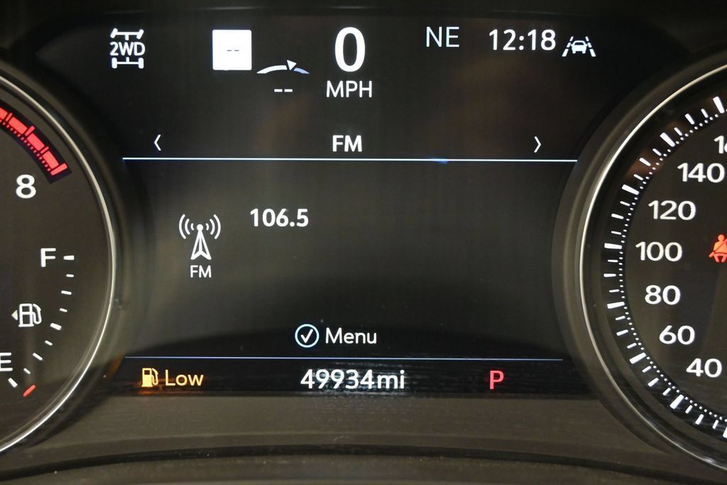 Used 2024 Cadillac XT6 Sport w/ LPO, Onyx Lite Package AWD/4WD image 13