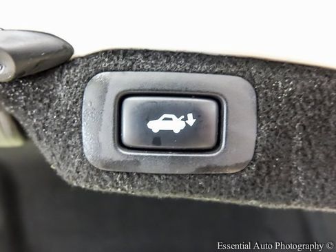 Used 2014 Lexus LS 460 AWD image 24