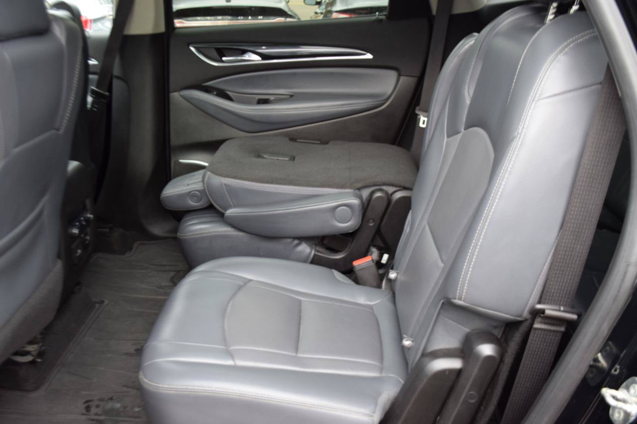 Used 2018 Buick Enclave Premium w/ Trailering Package AWD/4WD image 36