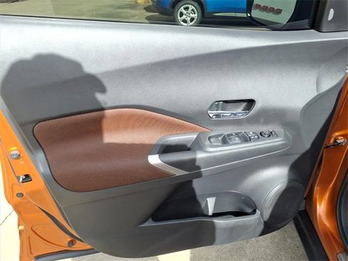 Used 2023 Nissan Kicks SR w/ Interior Electronics Package image 19