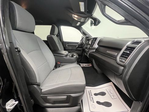 Used 2024 RAM 2500 Big Horn w/ Bed Utility Group image 9